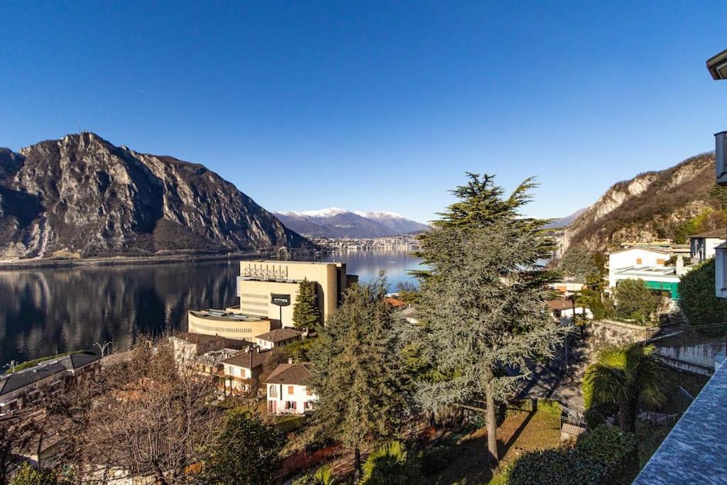Wraparound Lake Views Bellavista Residence Campione dʼItalia エクステリア 写真